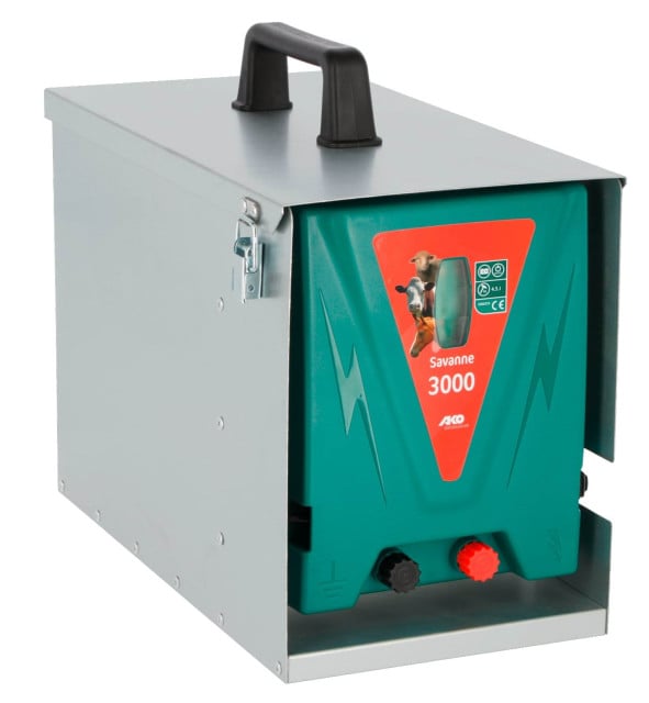 Elektryzator akumulatorowy Savanne 3000, dla koni, bydła, owiec i kóz, 4,5 J, 12 V, AKO
